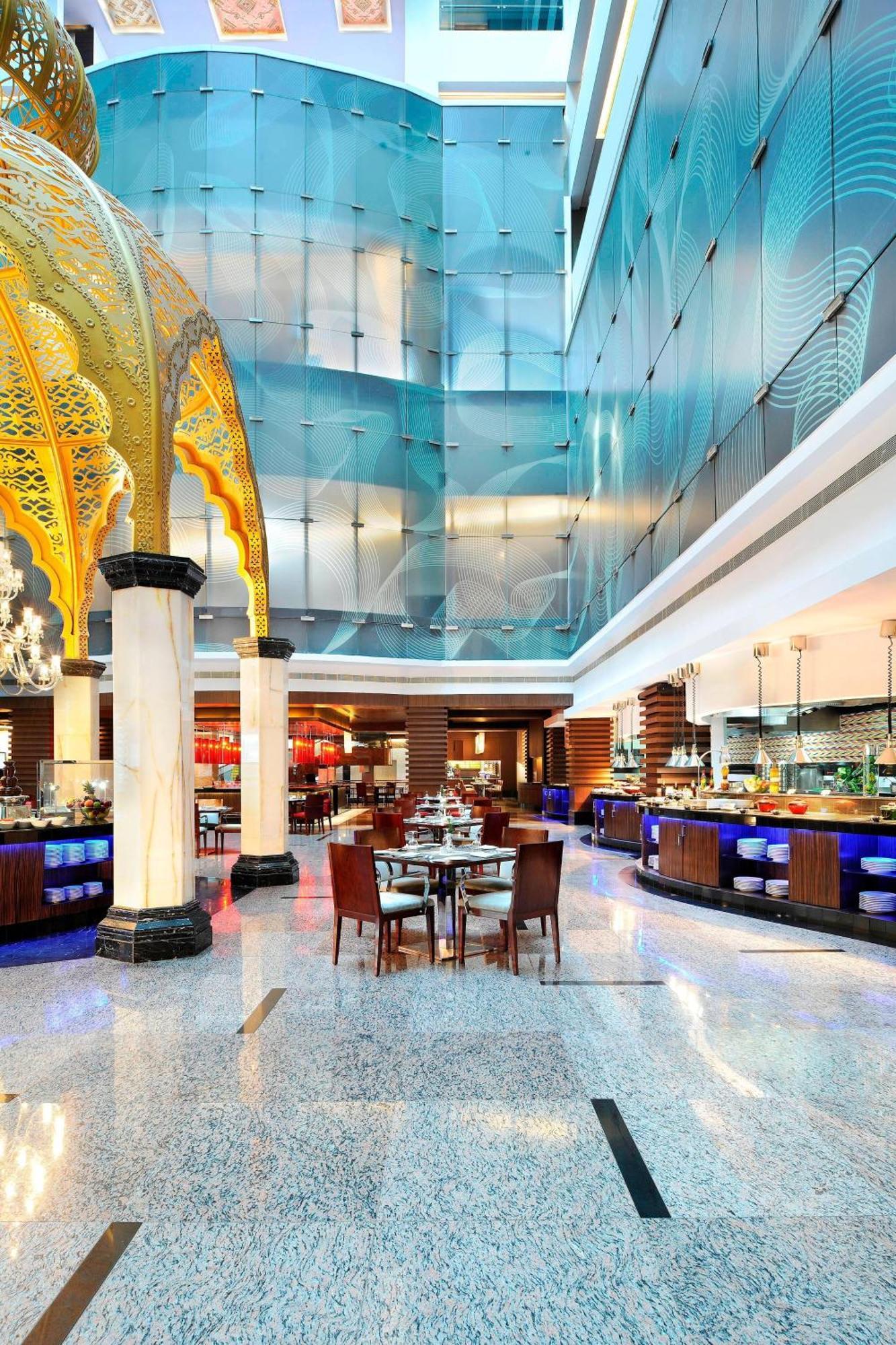 Le Meridien Коимбатур Экстерьер фото