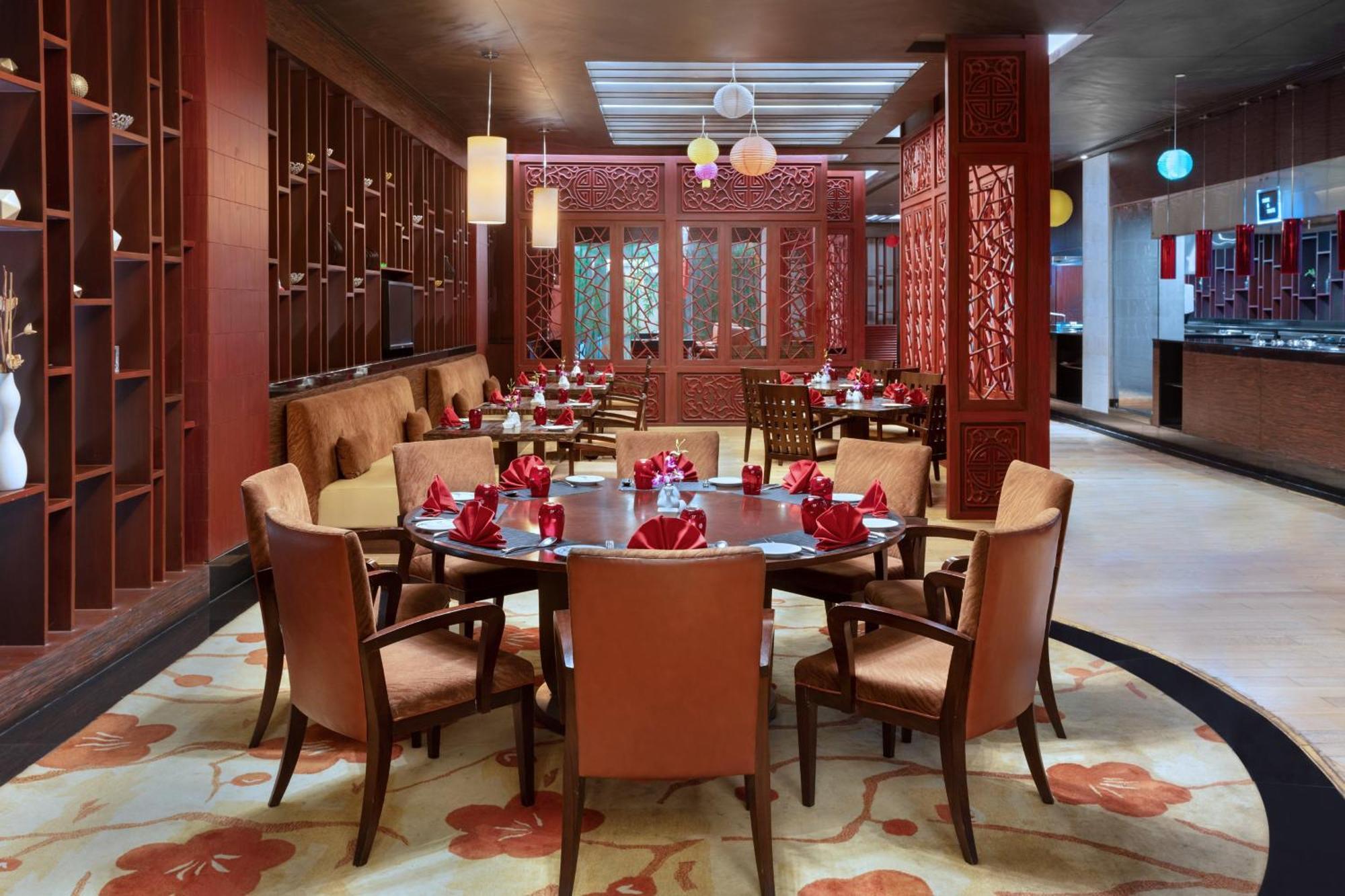 Le Meridien Коимбатур Экстерьер фото